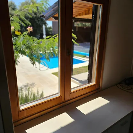 Jana Semesterbostad *